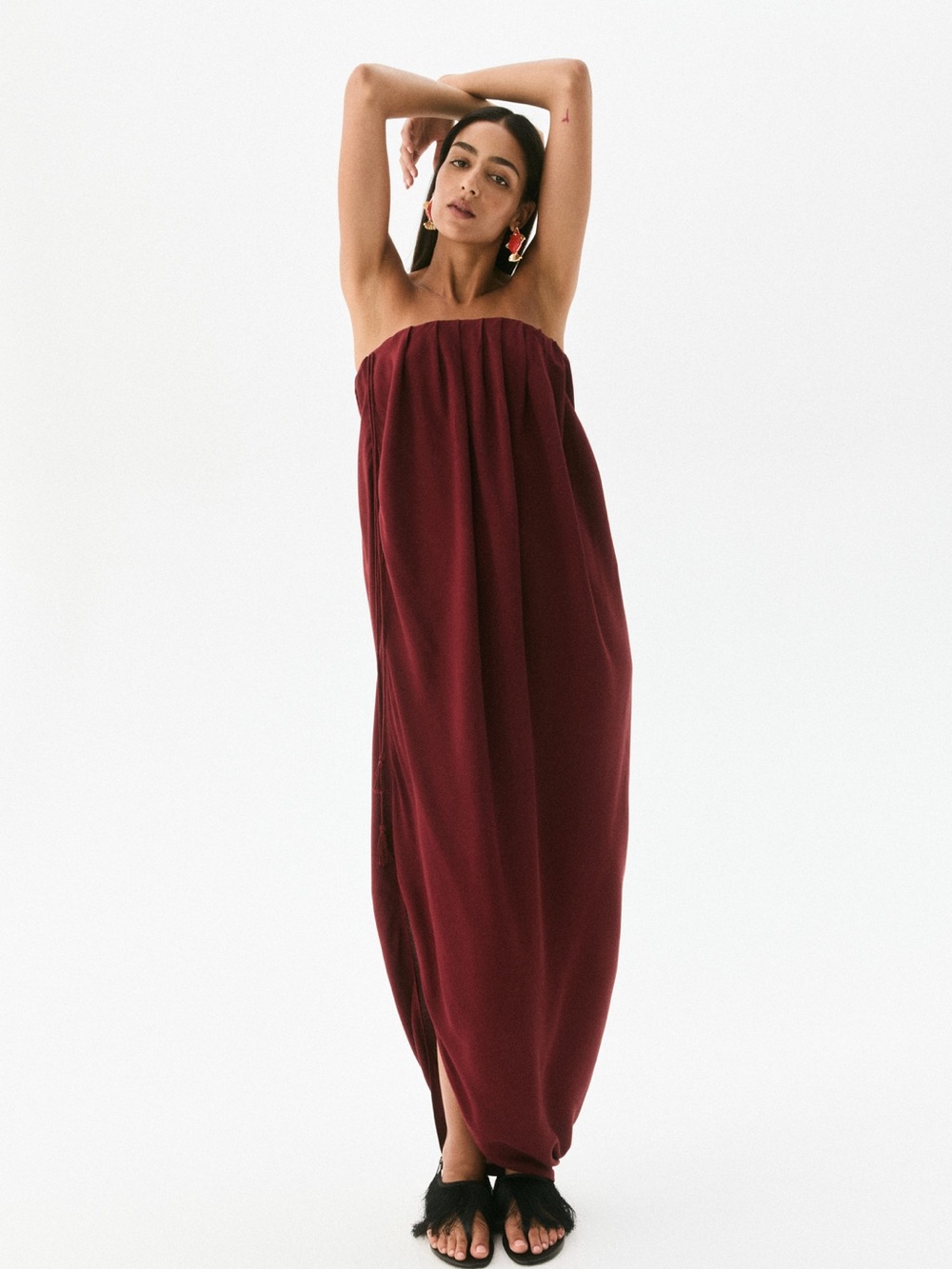 H&M Strapless Maxi Dress in Burgundy
DRAPED BANDEAU DRESS